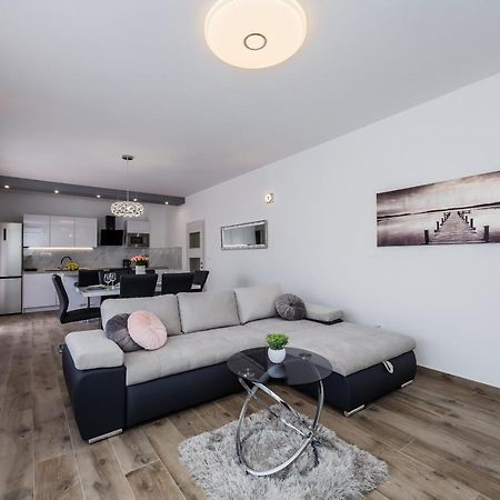 Luxury Apartment Maris Kastela Exterior photo