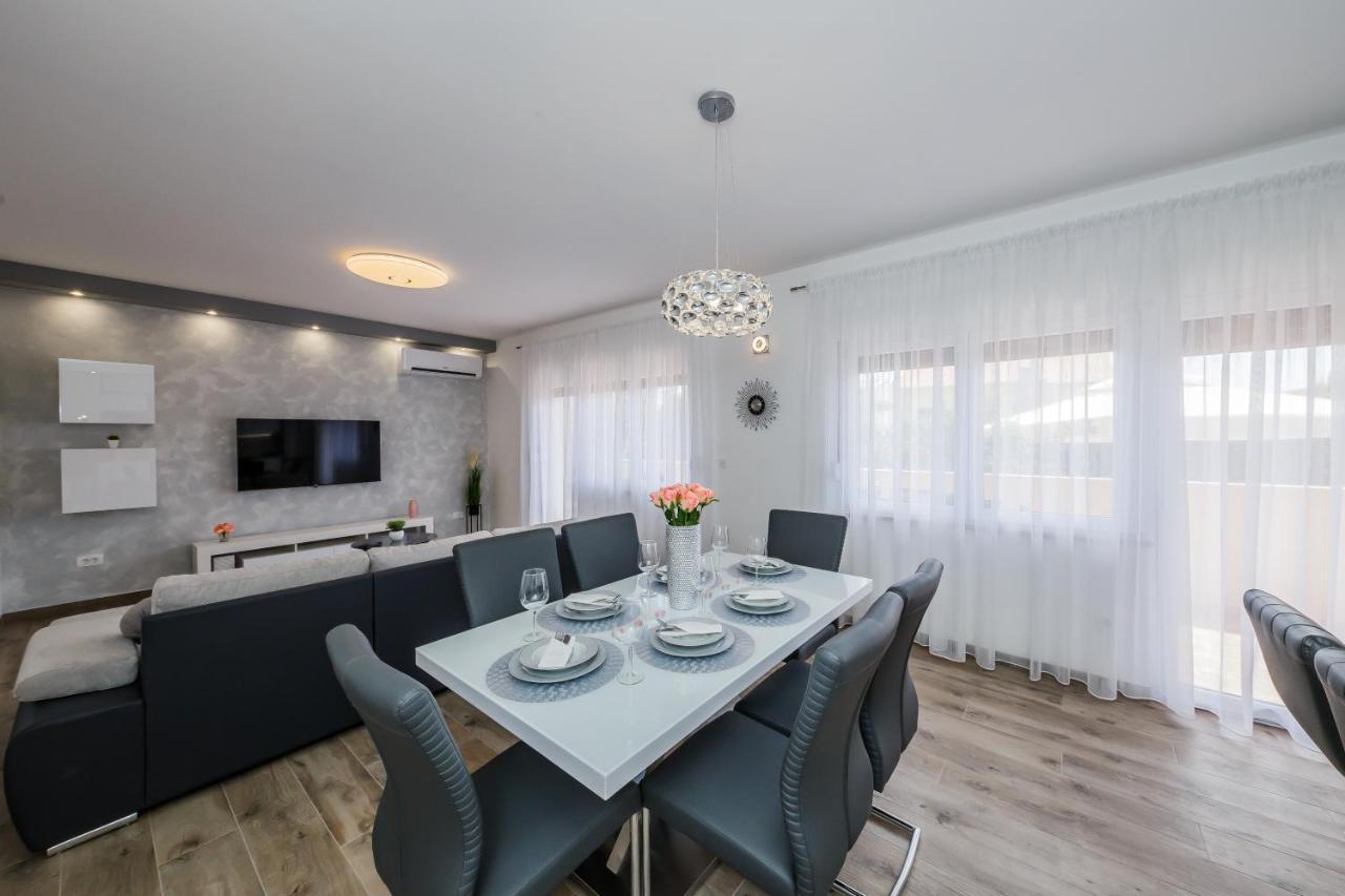 Luxury Apartment Maris Kastela Exterior photo